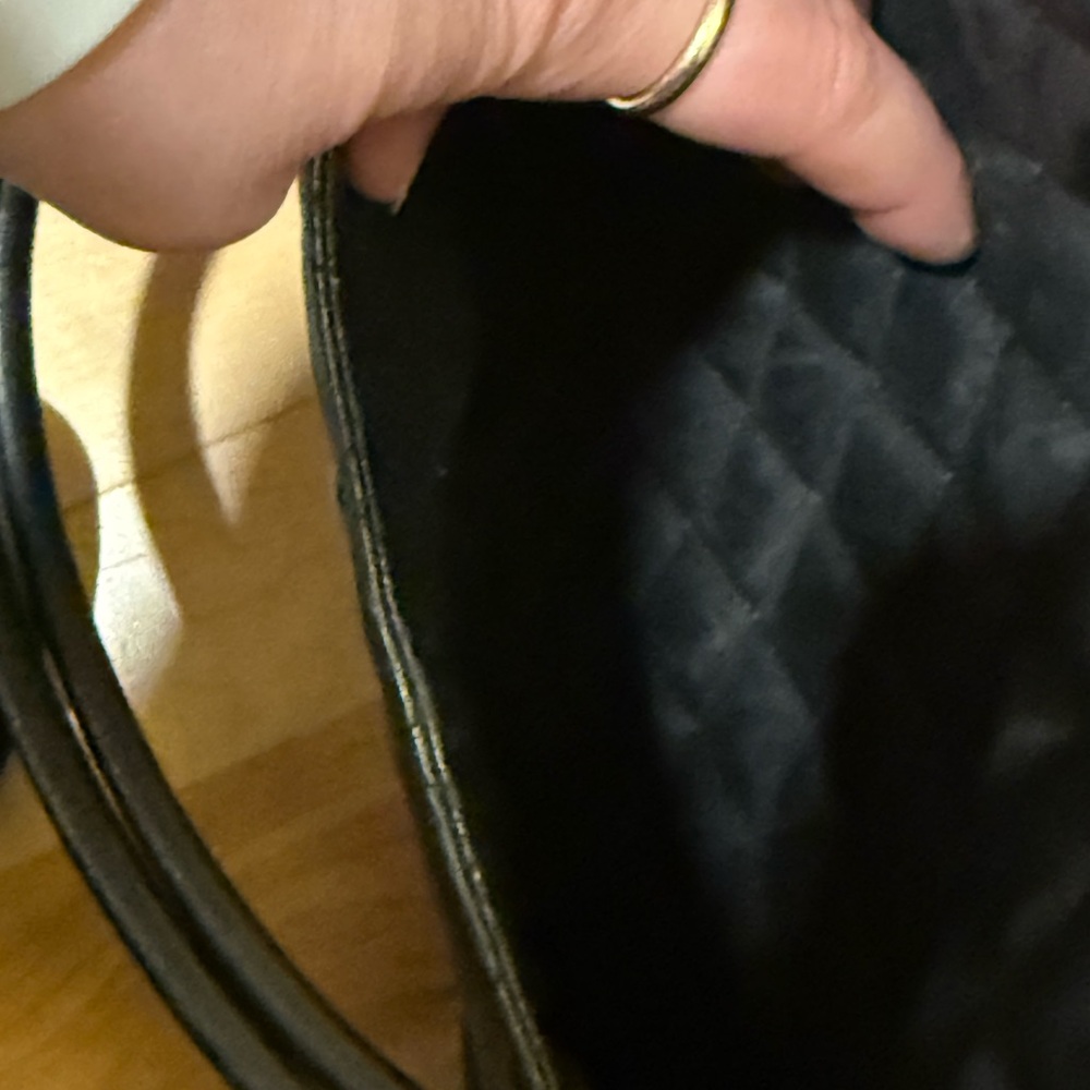 ✨ Chanel Cambon Ligne Ligne Quilted Tote ✨ - Picture 10 of 14